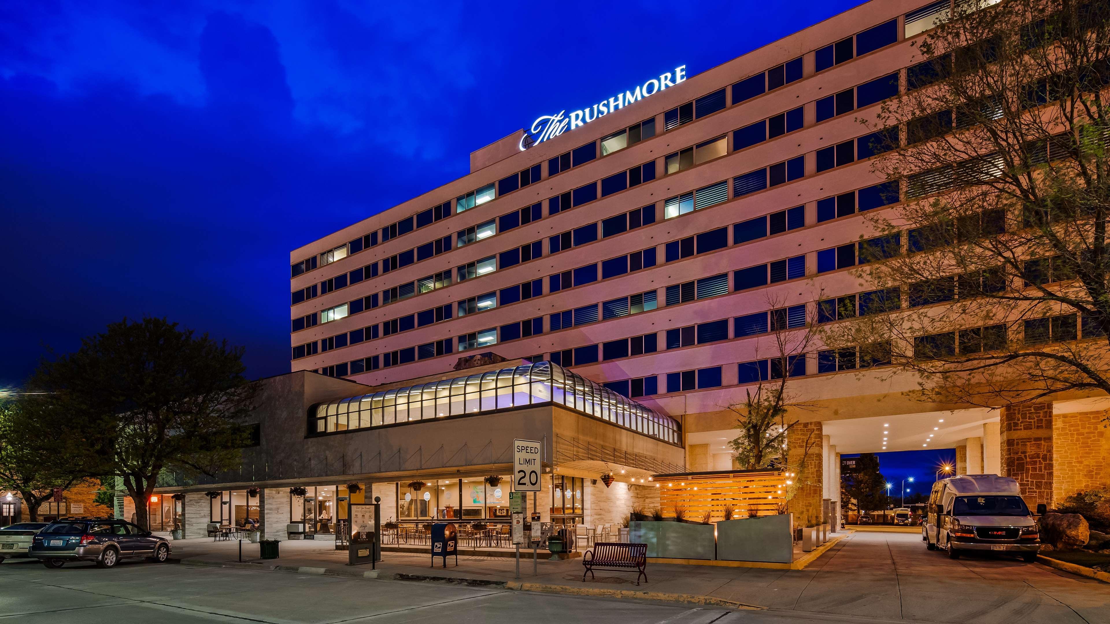 The Rushmore Hotel & Suites; BW Premier Collection Rapid City Exterior foto